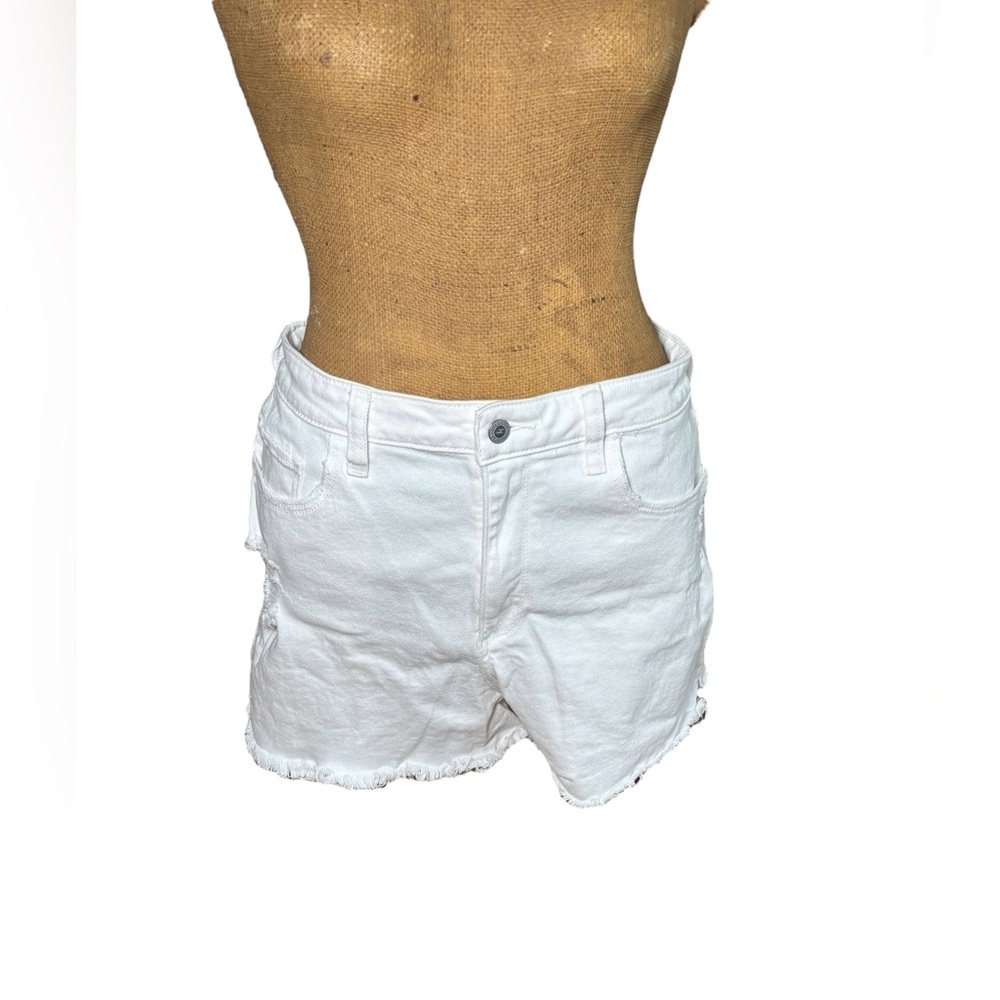 Hollister Curvy Ultra High-Rise Mom Shorts Size 32 (15)